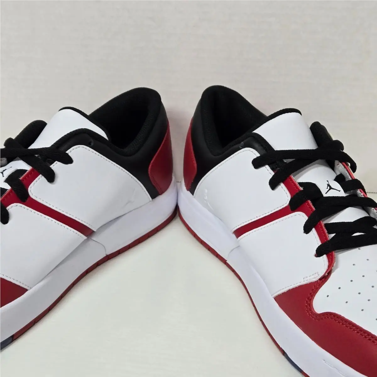 Nike shoes - White 1