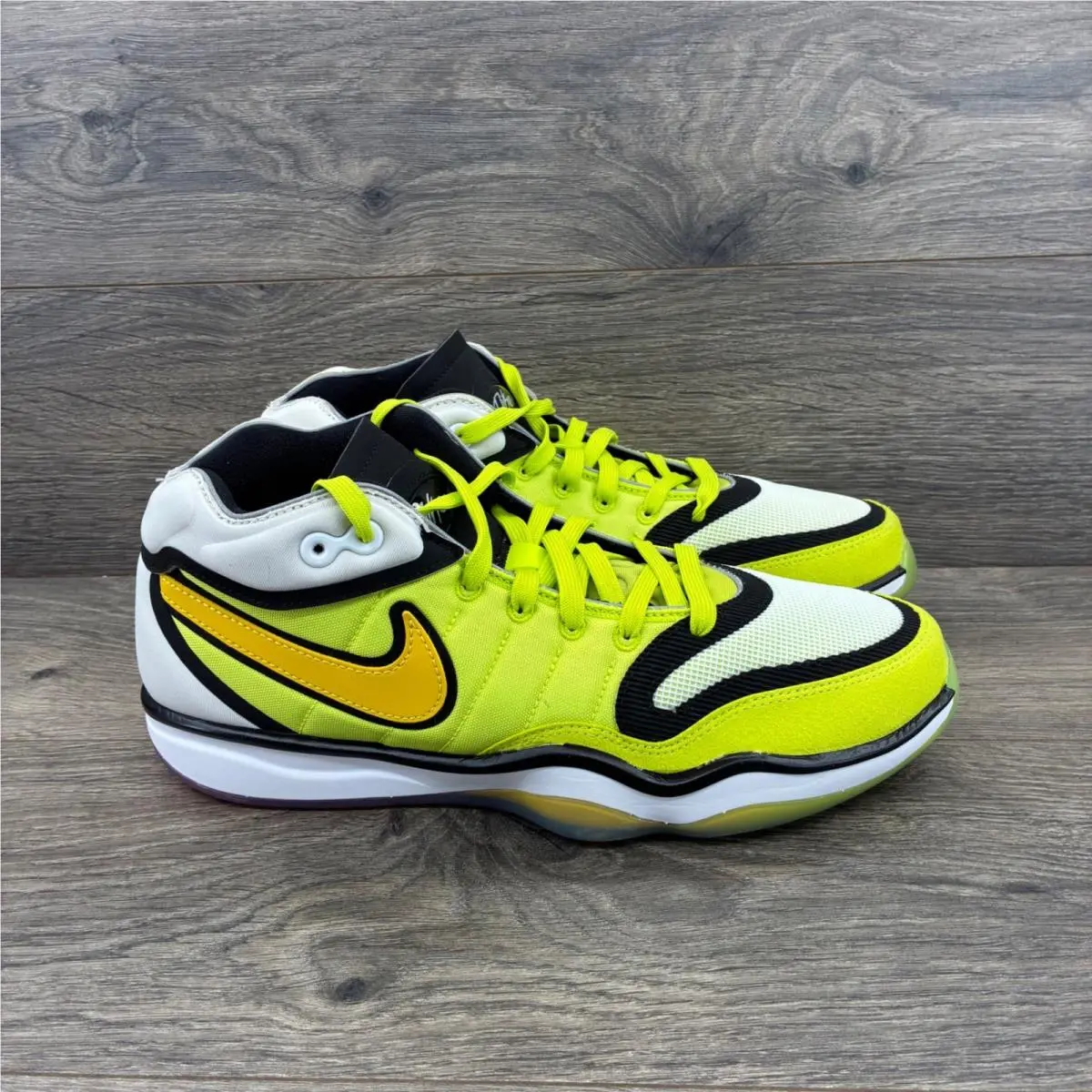 Nike shoes - Nike Air Zoom G.T. Hustle 2 - Yellow 0