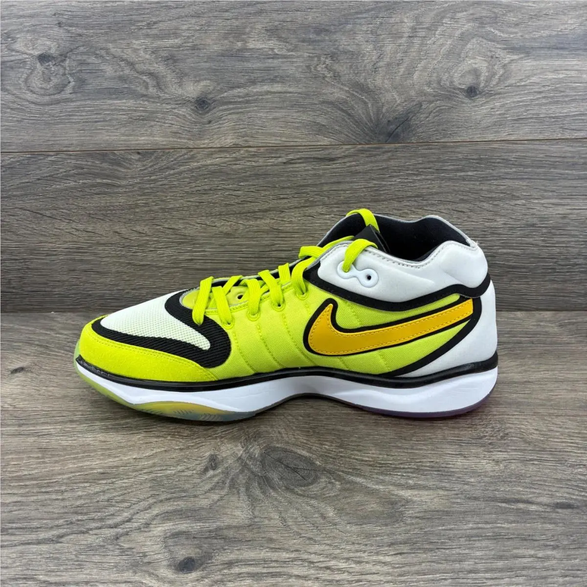 Nike shoes - Nike Air Zoom G.T. Hustle 2 - Yellow 1