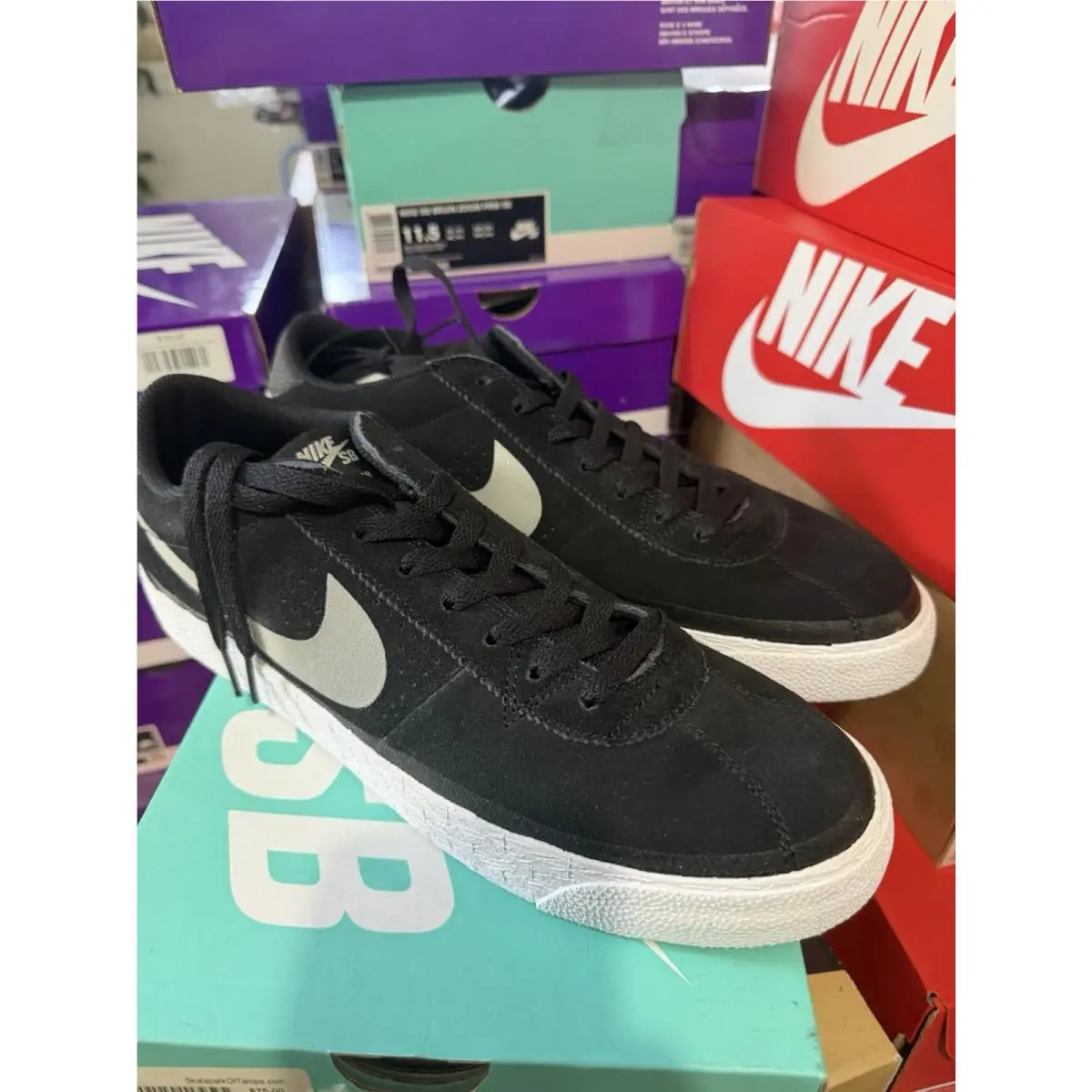Nike shoes - Nike SB Bruin - Bruin - 631041-001 - Black/Base Grey/White/Gum Brown (UPC: 0887229741545) 0