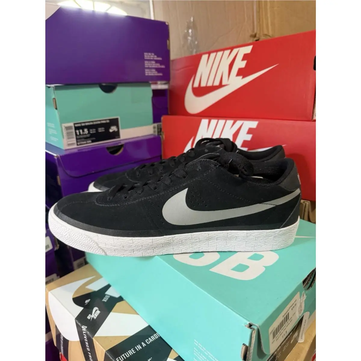 Nike shoes - Nike SB Bruin - Bruin - 631041-001 - Black/Base Grey/White/Gum Brown (UPC: 0887229741545) 2