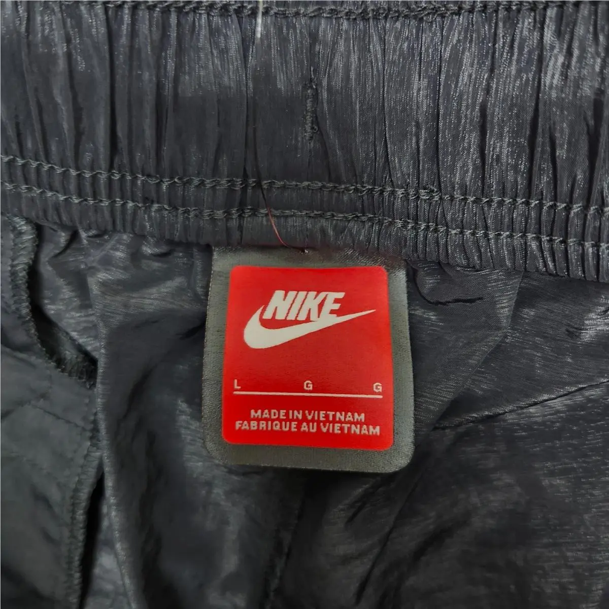 Nike clothing - Black 4
