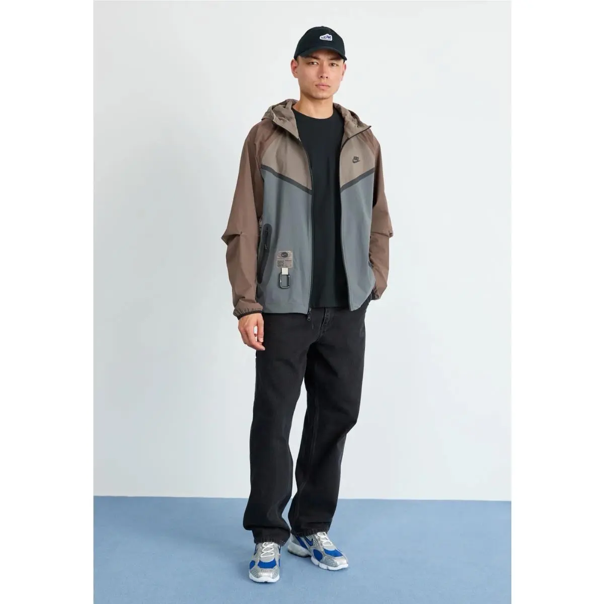 Nike clothing - IB8956-289 - IB8956 - Cave Stone/Cool Grey/Black (UPC: 0198482653415) 4