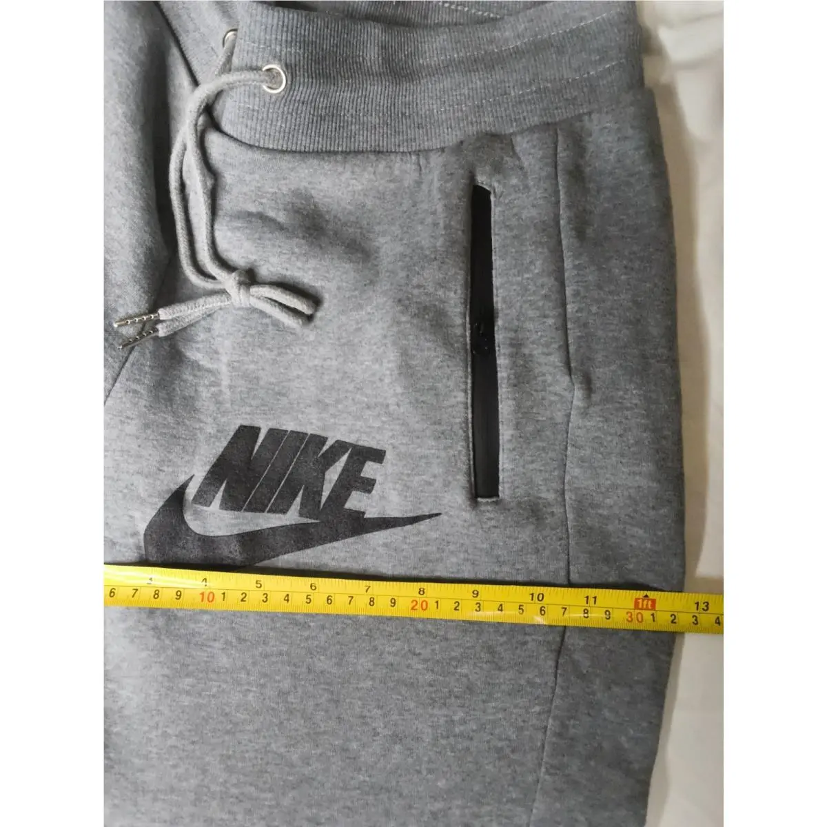 Nike clothing - Gray 18