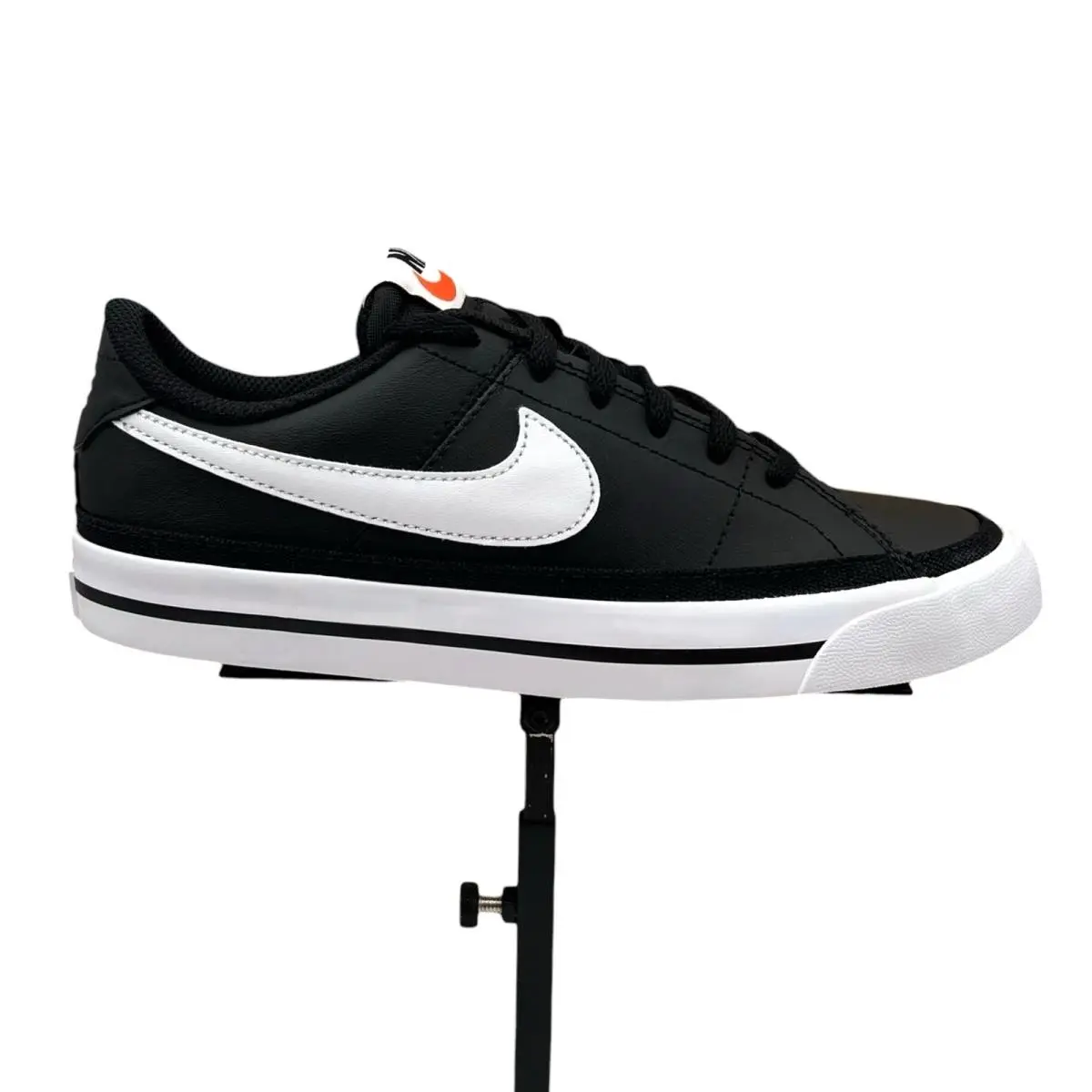 Nike Court Legacy Youth Boys Athletic Shoes Size 4 Black White Low Top Sneakers