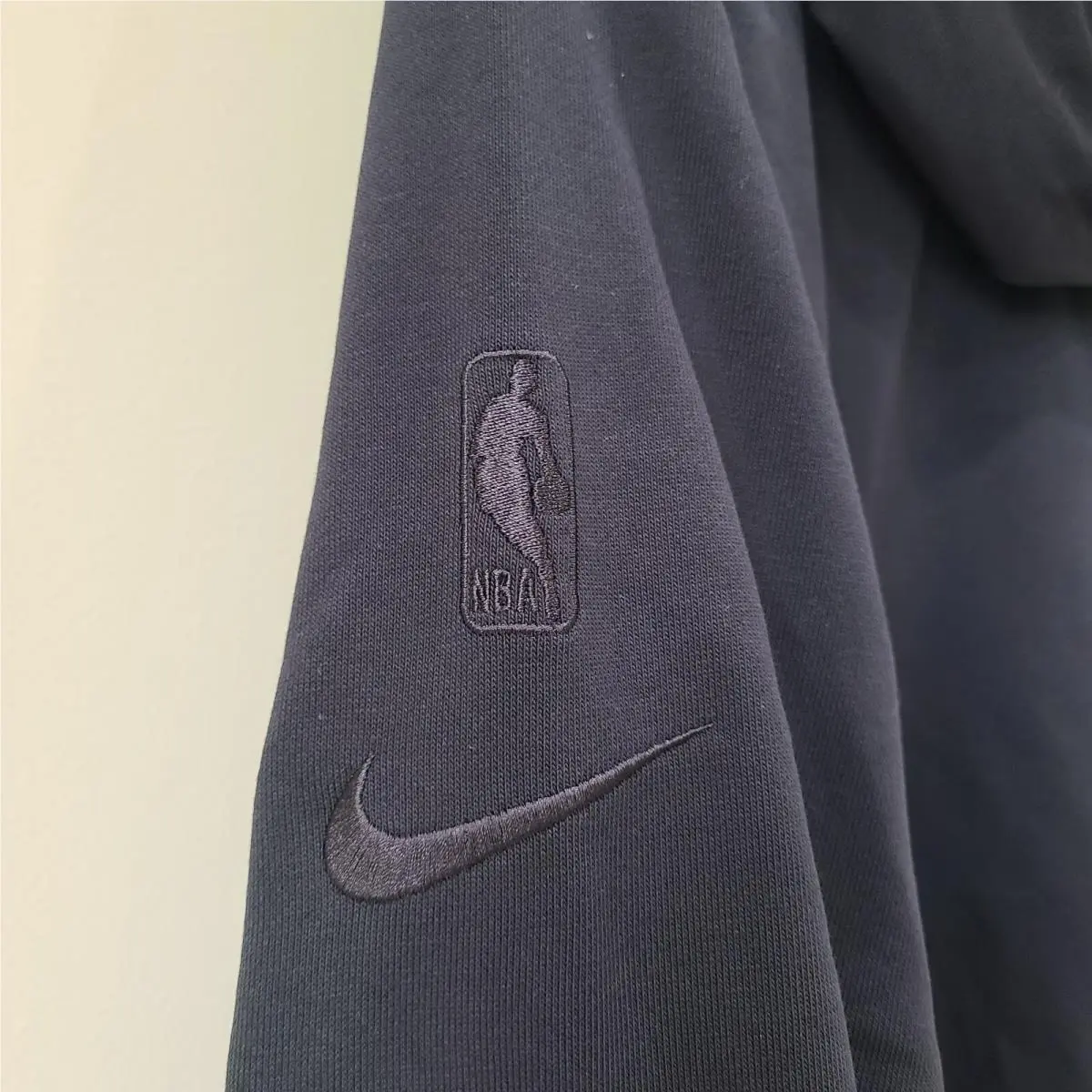 Nike clothing - Black 7
