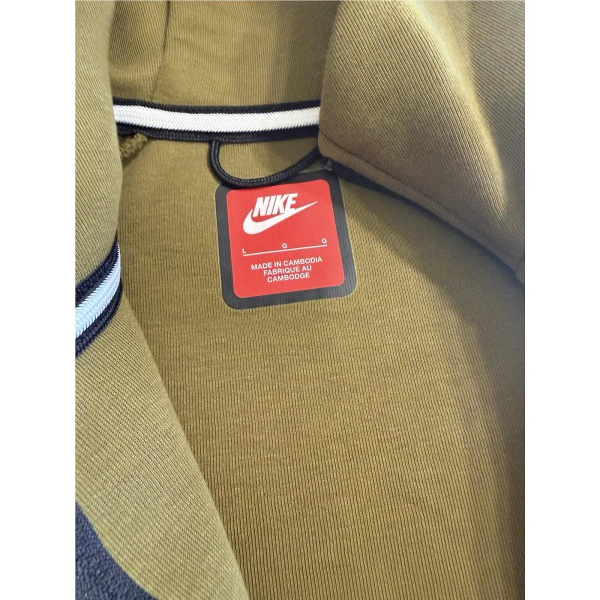 Nike clothing - Olive 2