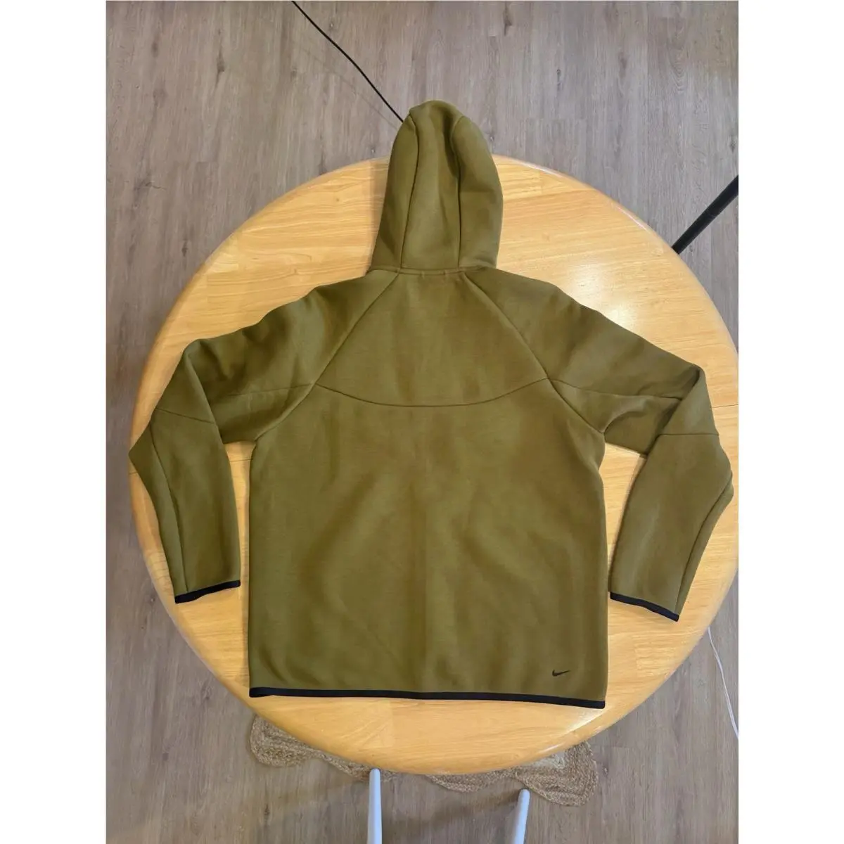 Nike clothing - Olive 3