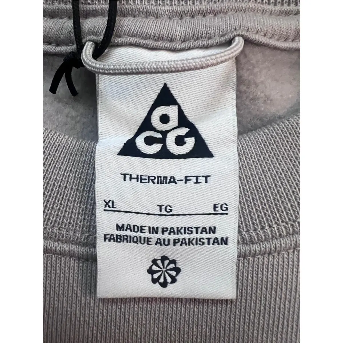 Nike clothing - Gray 10