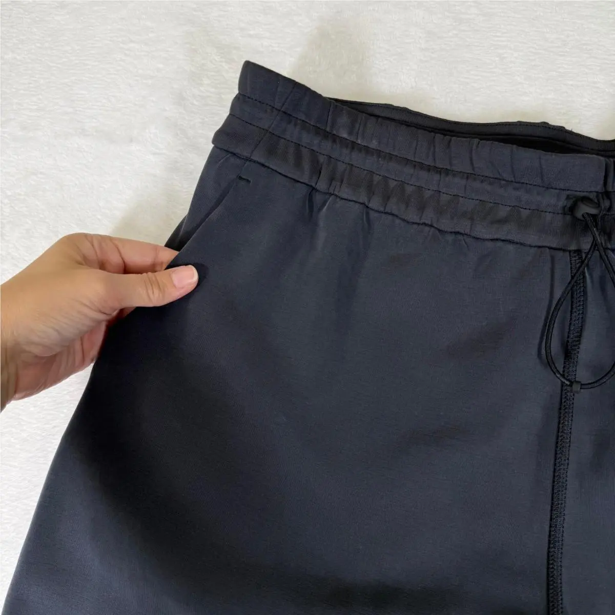 Lululemon clothing - Black 3