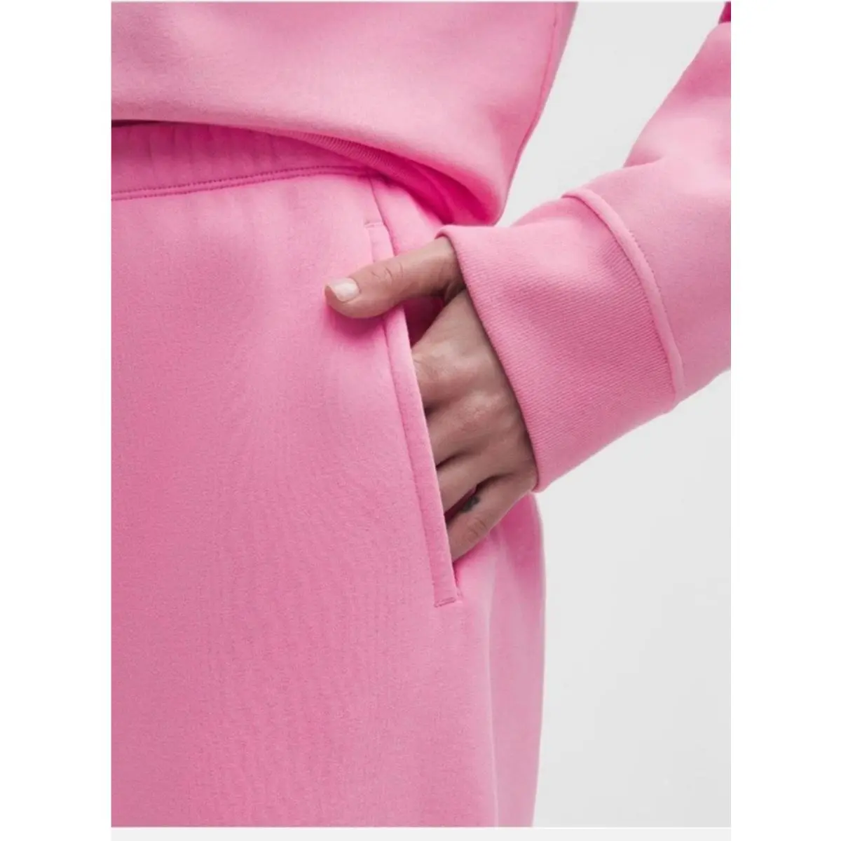Lululemon clothing - Pink 3