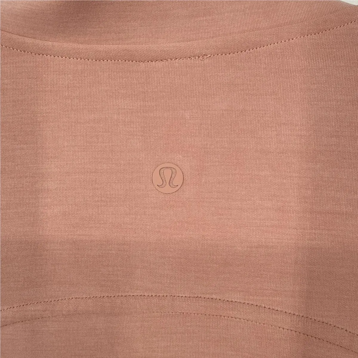 Lululemon clothing - Pink 3