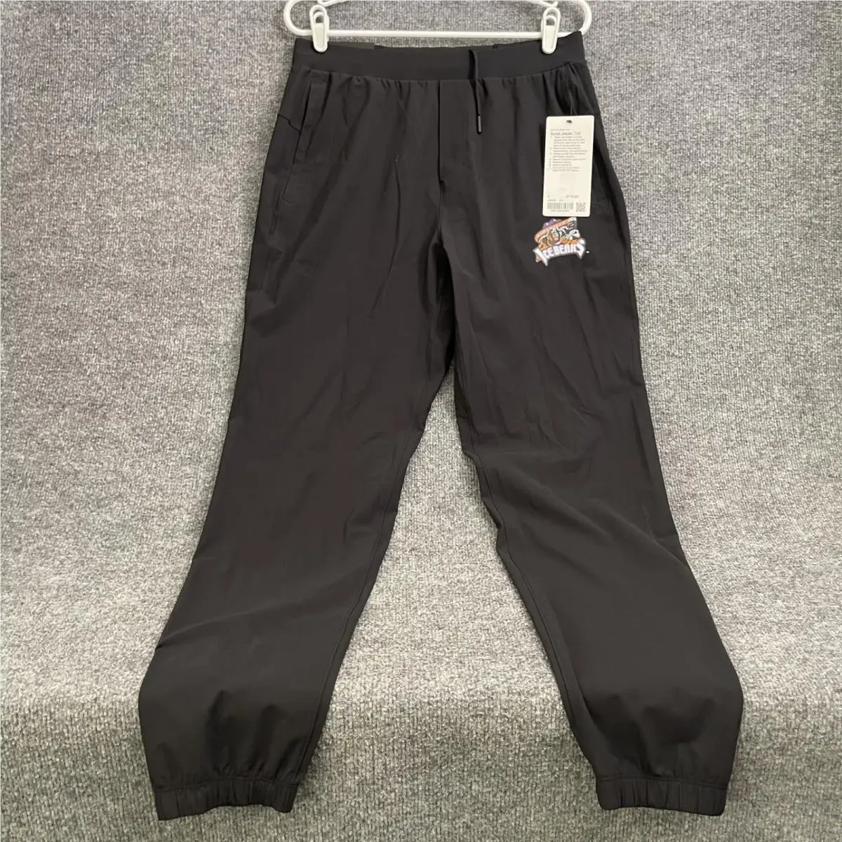 Lululemon Knoxville Ice Bears Surge Joggers Mens L Tall Black Pants LM5958T