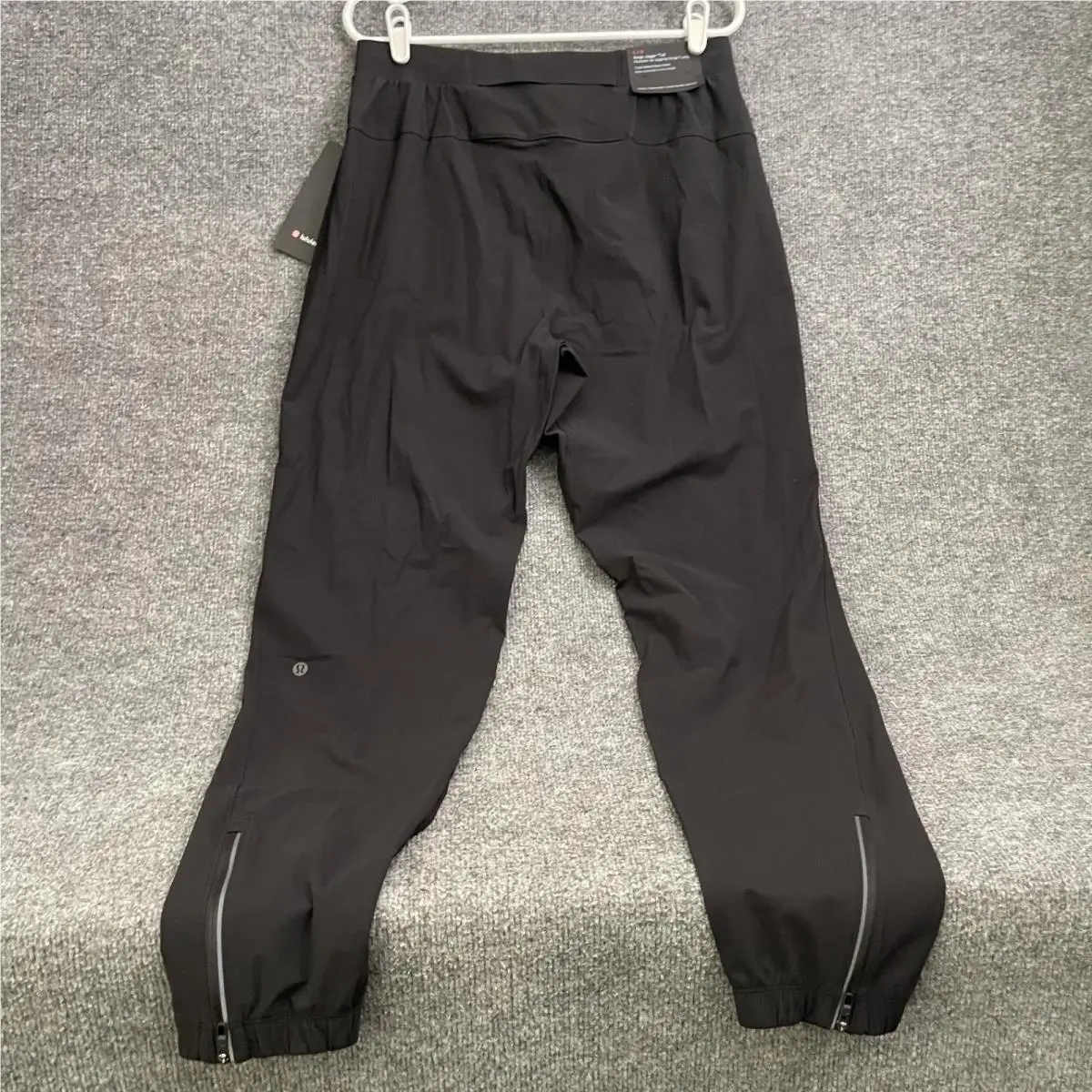 Lululemon clothing - Black 4