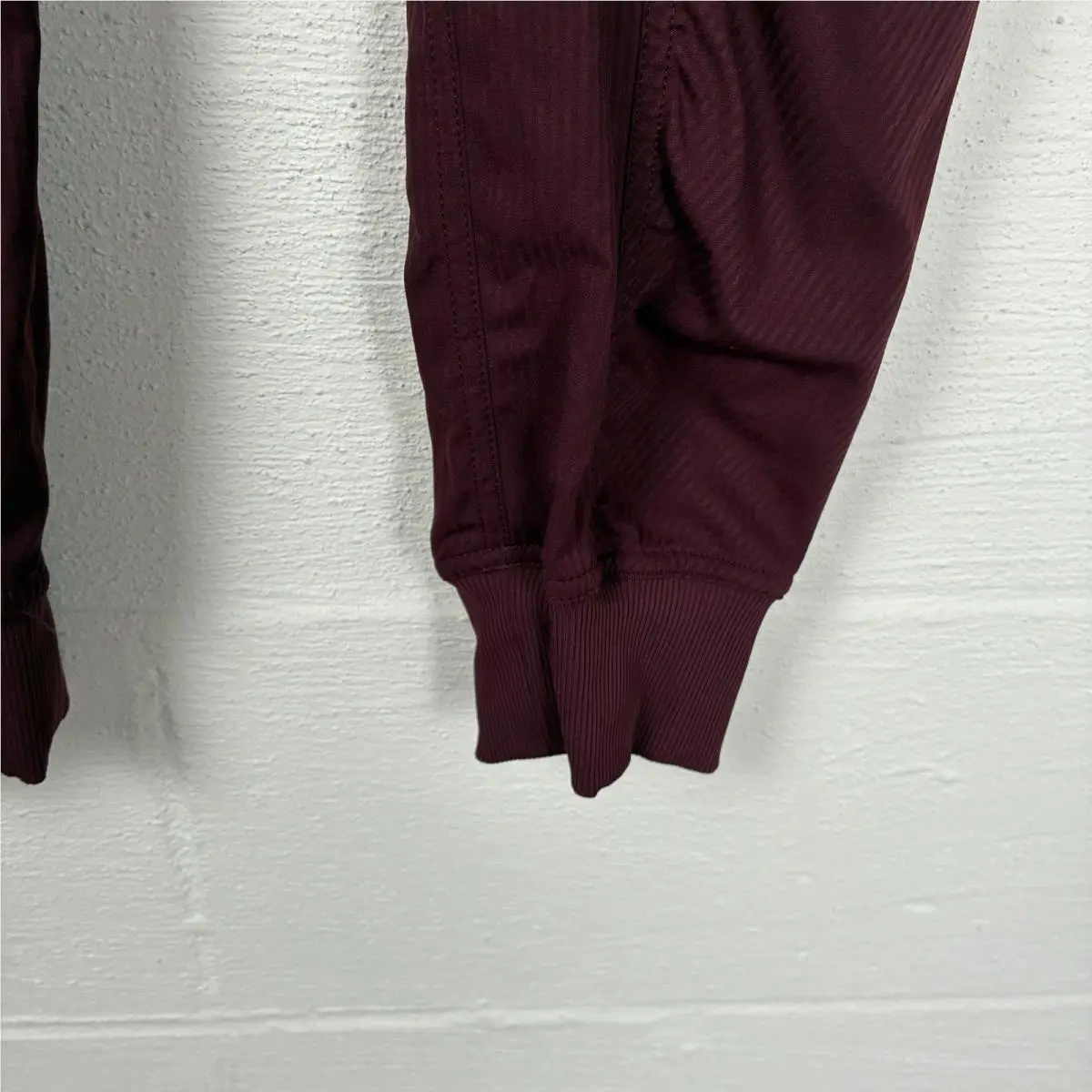 Lululemon clothing - Red 2