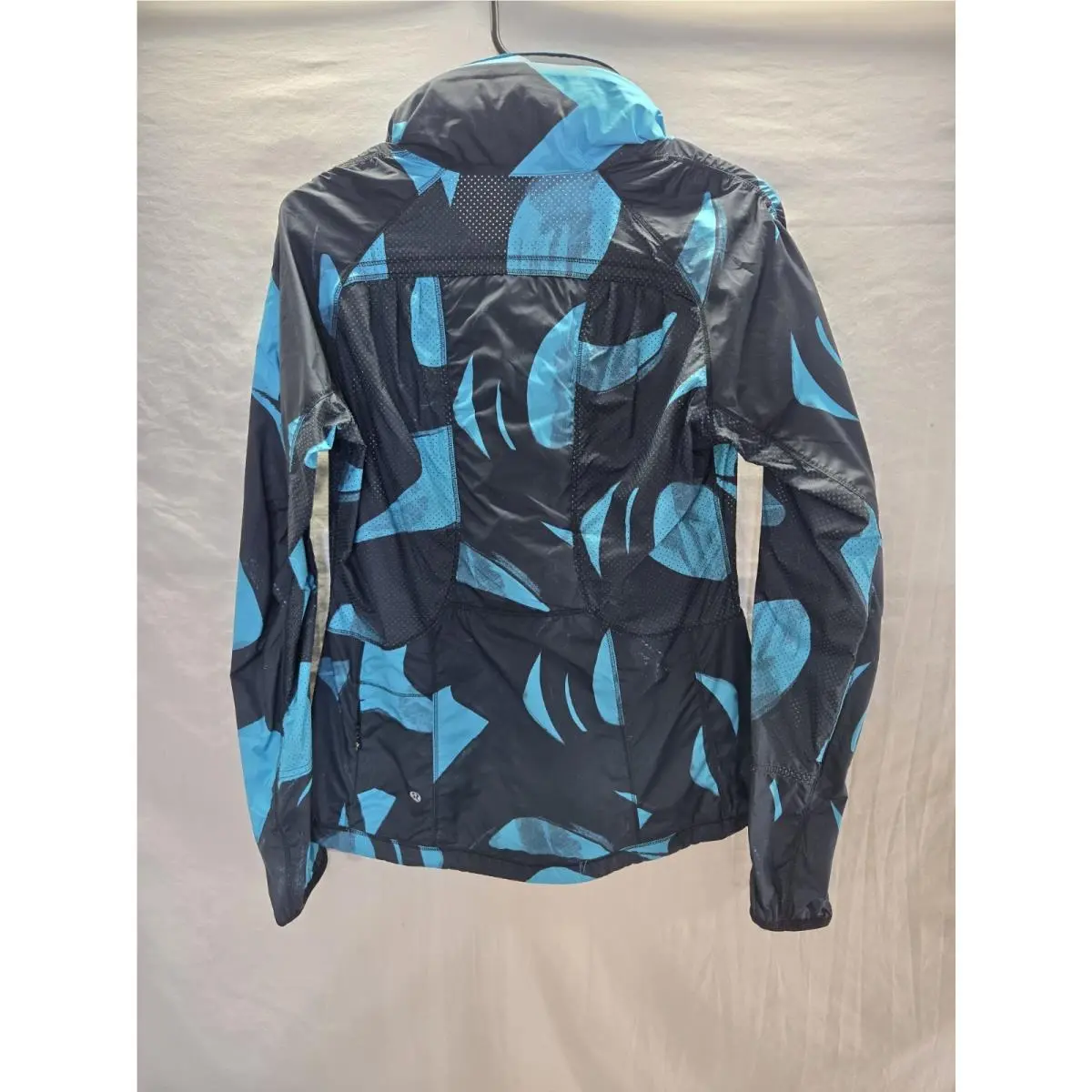 Lululemon clothing - Multicolor 4