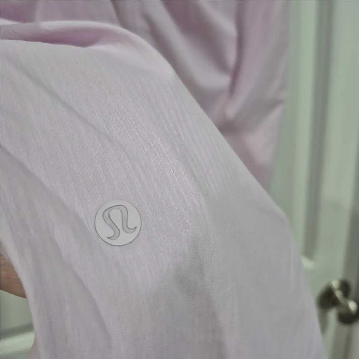 Lululemon clothing - Pink 3