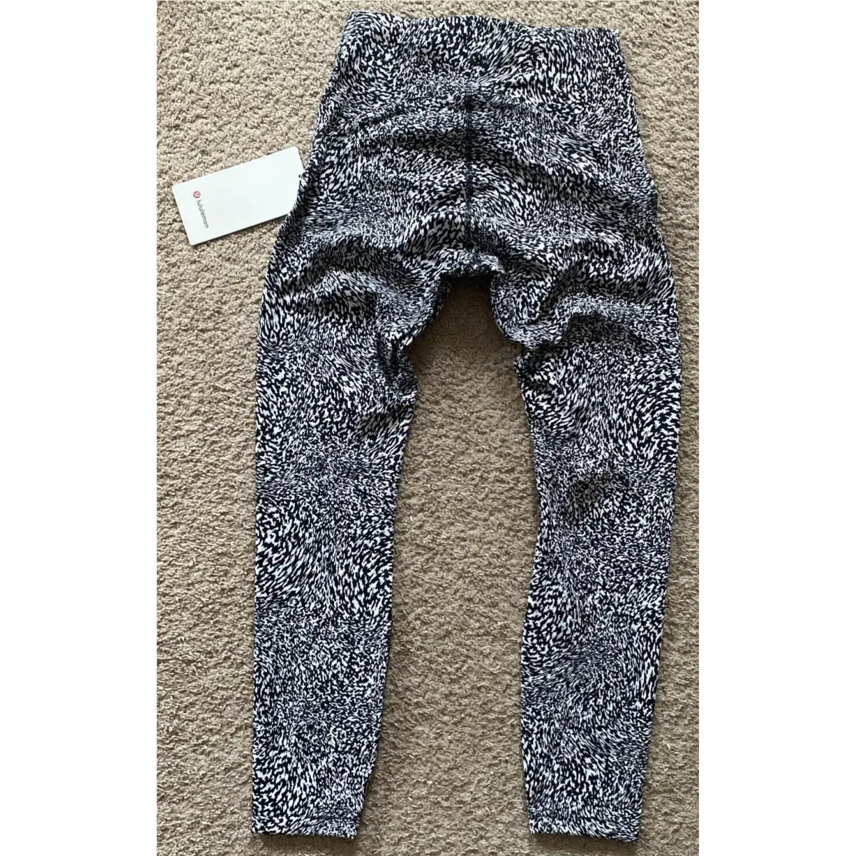 Lululemon clothing - Black 6