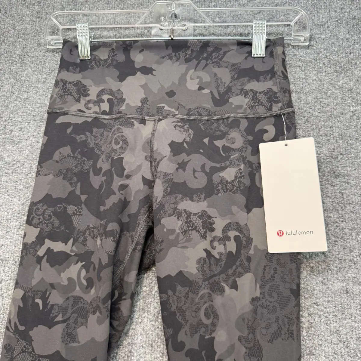 Lululemon clothing - Wunder Train HR Tight 28