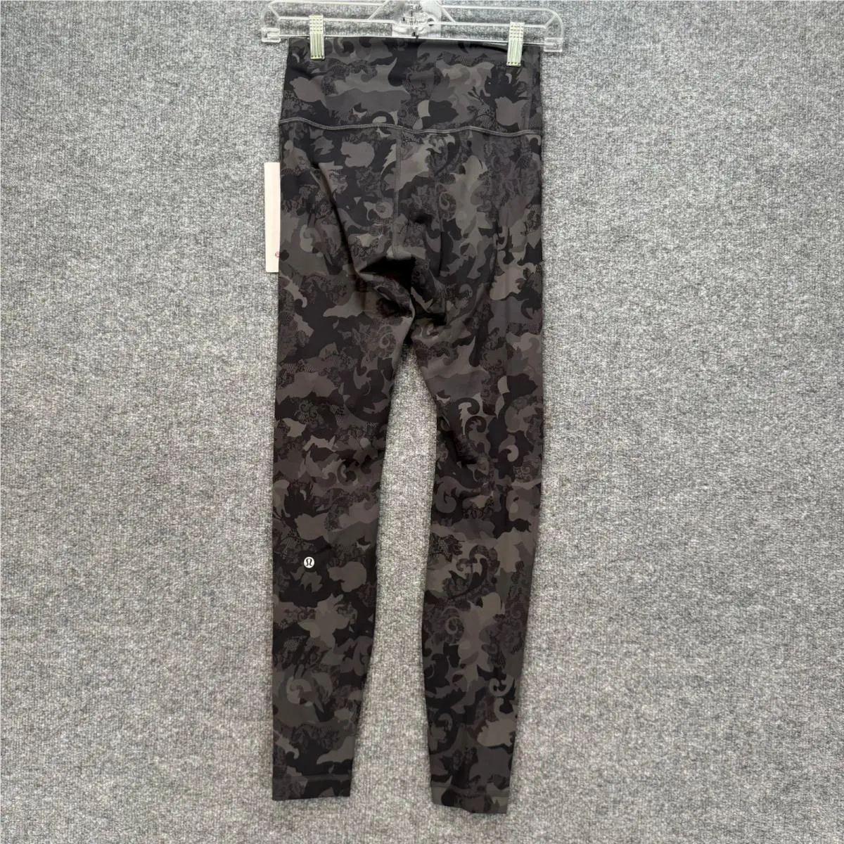 Lululemon clothing - Wunder Train HR Tight 28