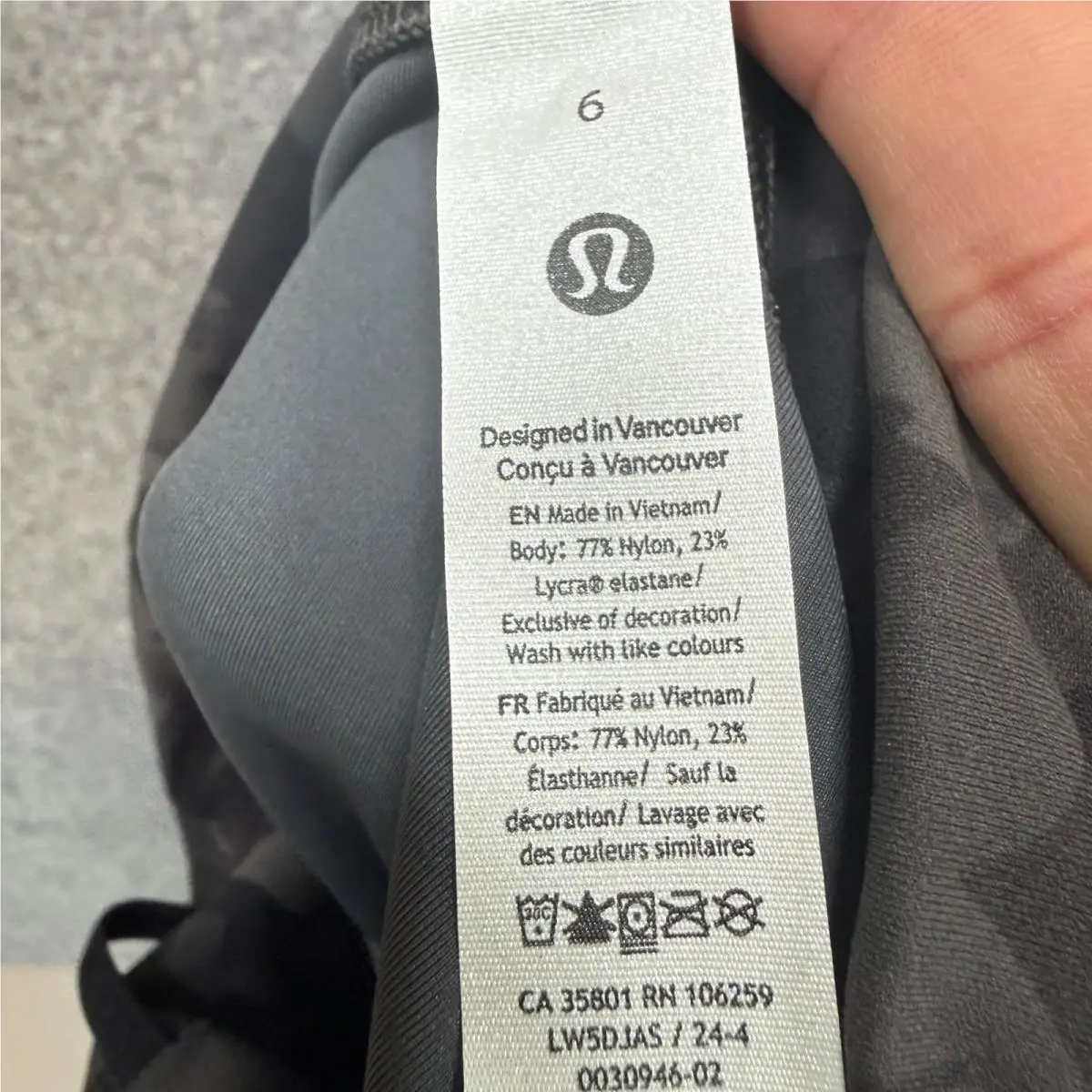 Lululemon clothing - Wunder Train HR Tight 28