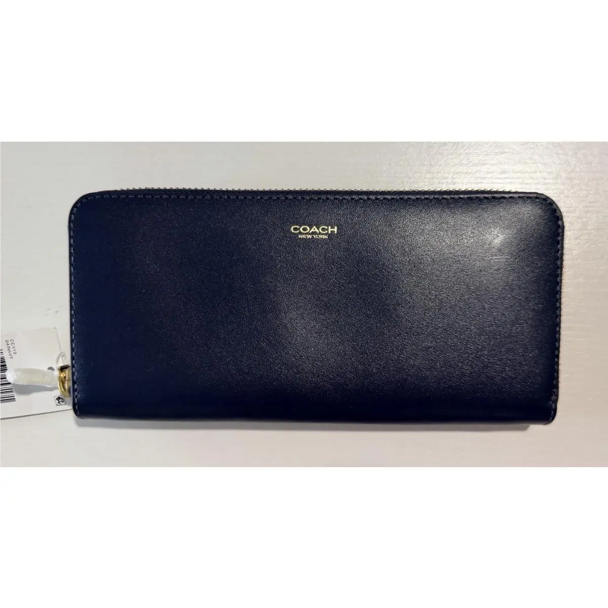 Coach CCY19 Navy Smooth Leather Essential Slim Accordion Zip Wallet with Charms