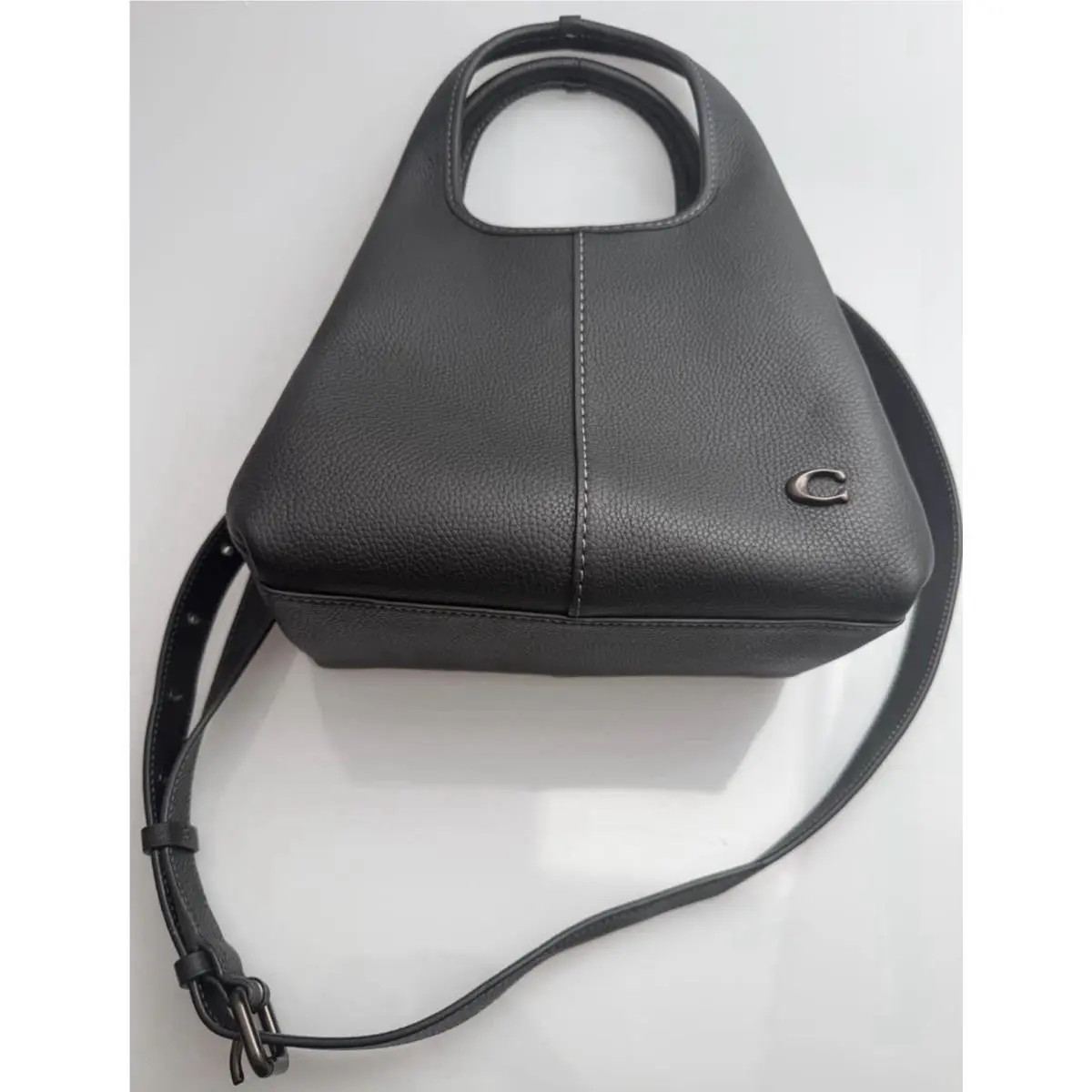 Coach Lana Shoulder Bag 23 in Black