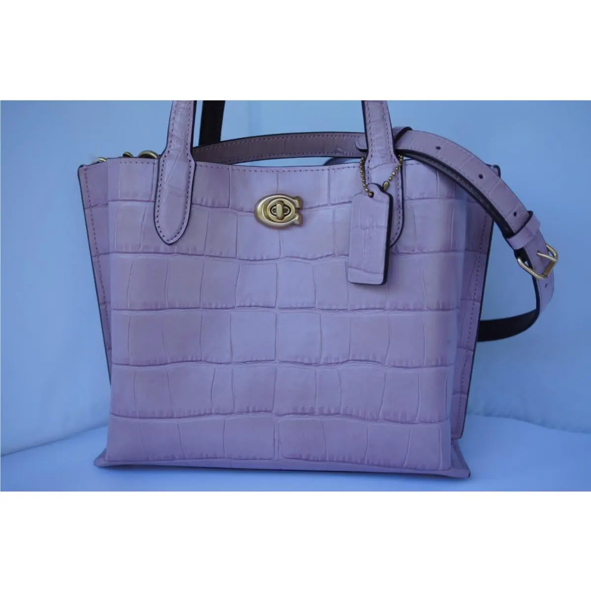 Coach Women`s Bag Willow Tote Shoulder Handbag Embossed Croc Leather
