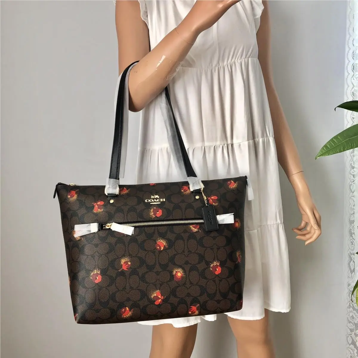 Coach Gallery Floral Signature Zip Tote Shoulder Bag Purse Brown Black Multi