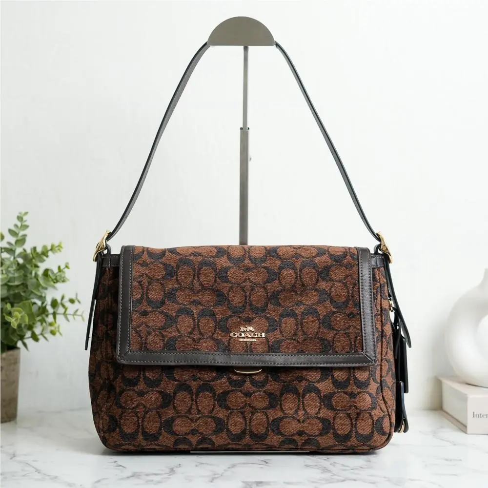 Coach CCE58 Etta Flap Bag Signature Chenille in Gold/truffle