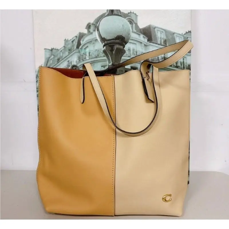 Coach CN423 North Tote In Colorblock