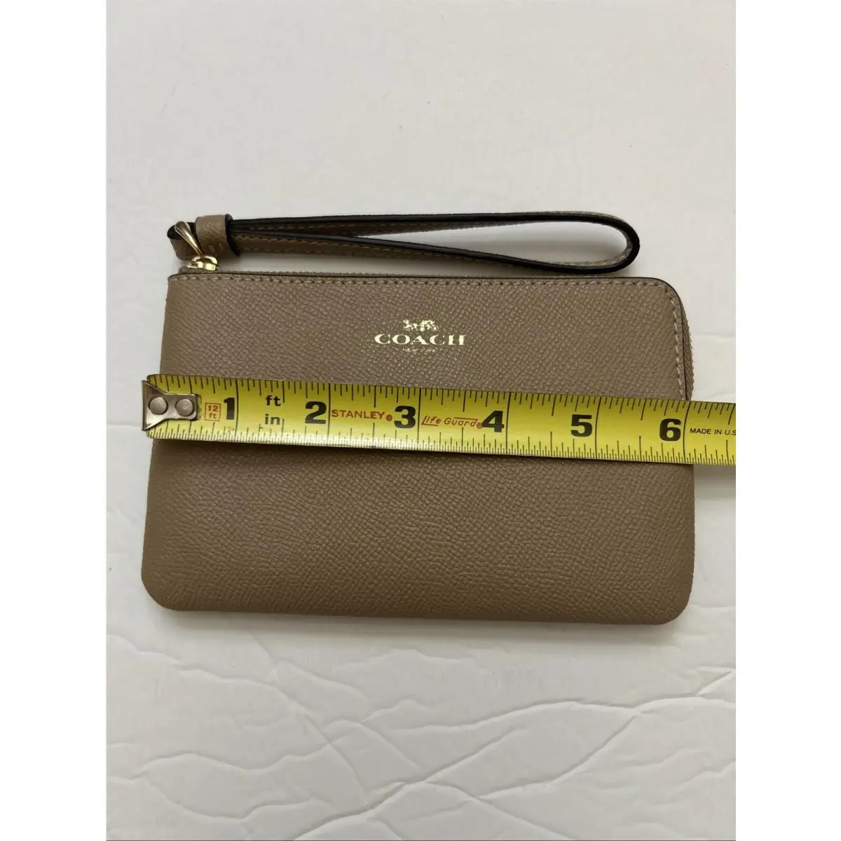Coach CV396 Corner Zip Wristlet IN Taupe Purse