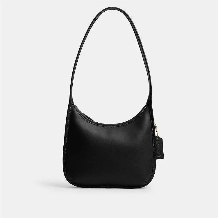Coach Womens Glovetanned Leather Curve Zip Bag - Black