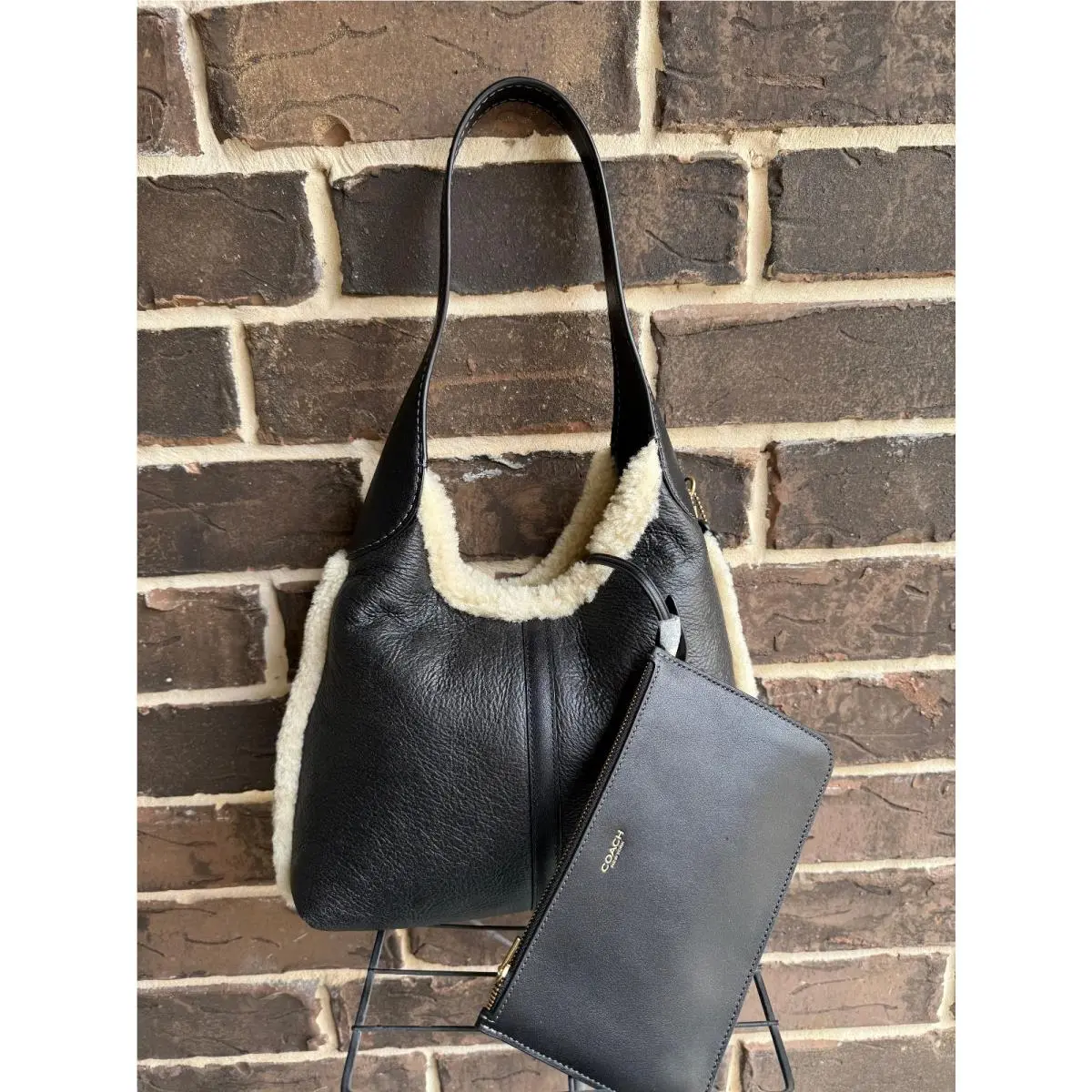 NWT$450 Coach Brooklyn 28 Shearling Shoulder Bag Black Natural w Pouch