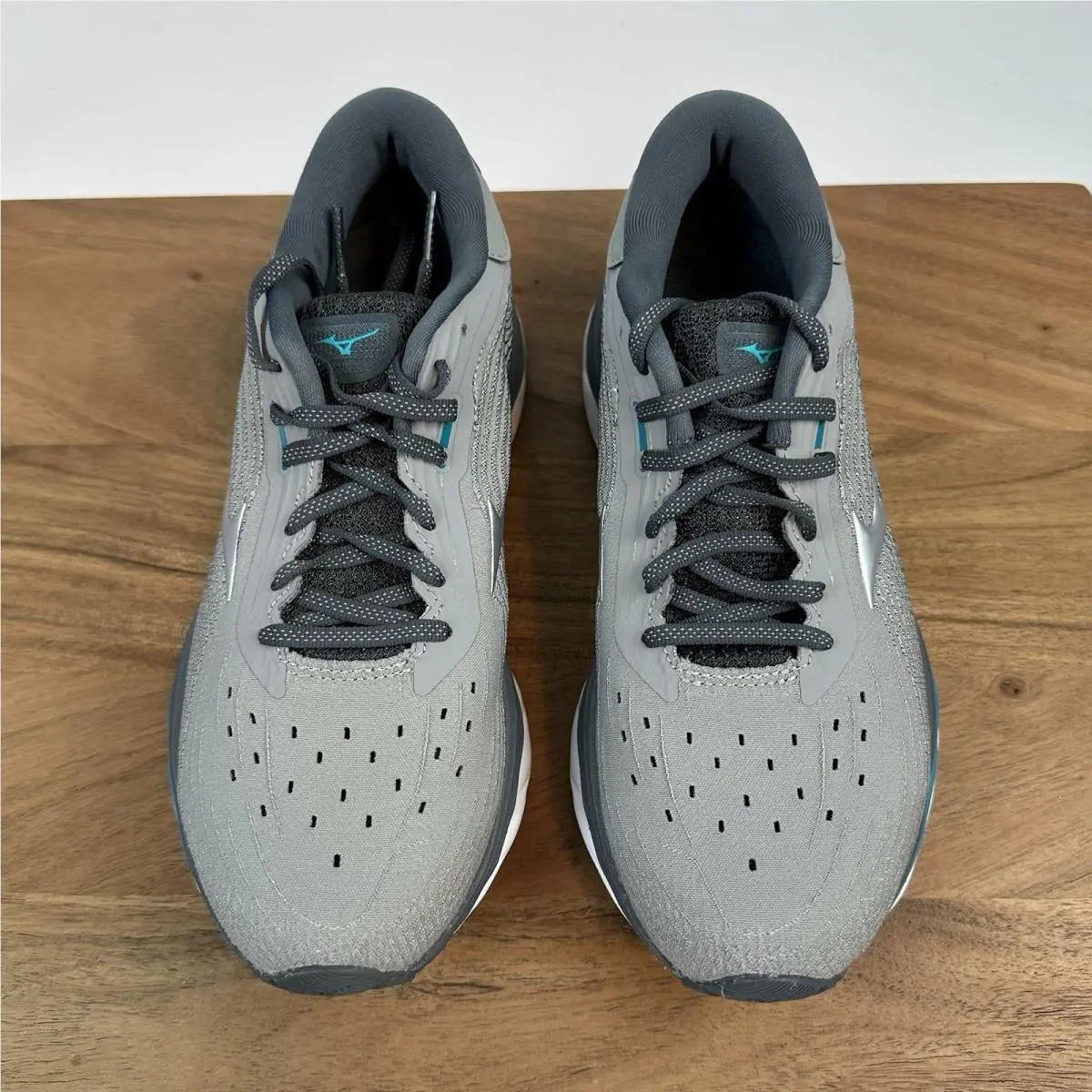 Mizuno shoes - Mizuno Wave Sky - Wave Sky - J1GD210205 - Gray 2