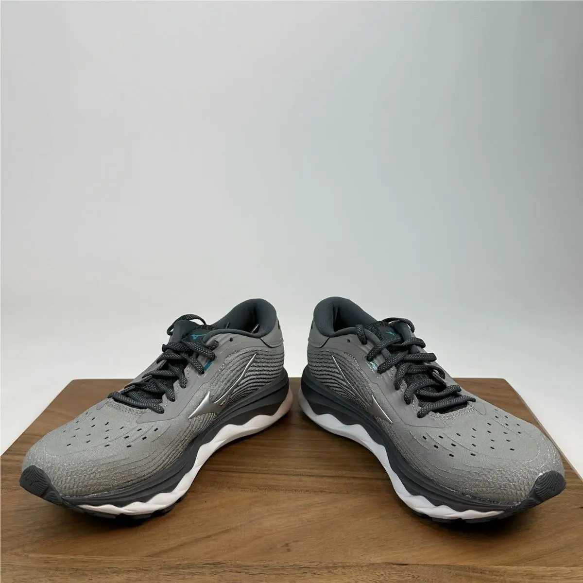 Mizuno shoes - Mizuno Wave Sky - Wave Sky - J1GD210205 - Gray 3