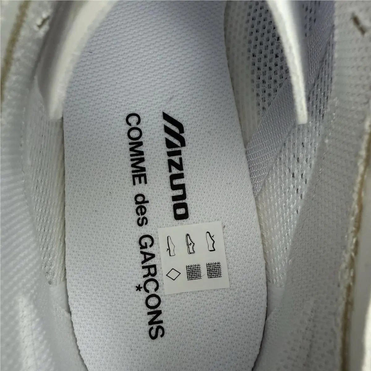 Mizuno shoes - Mizuno Wave Rebellion Pro 3 - D1GD252802 - White 5