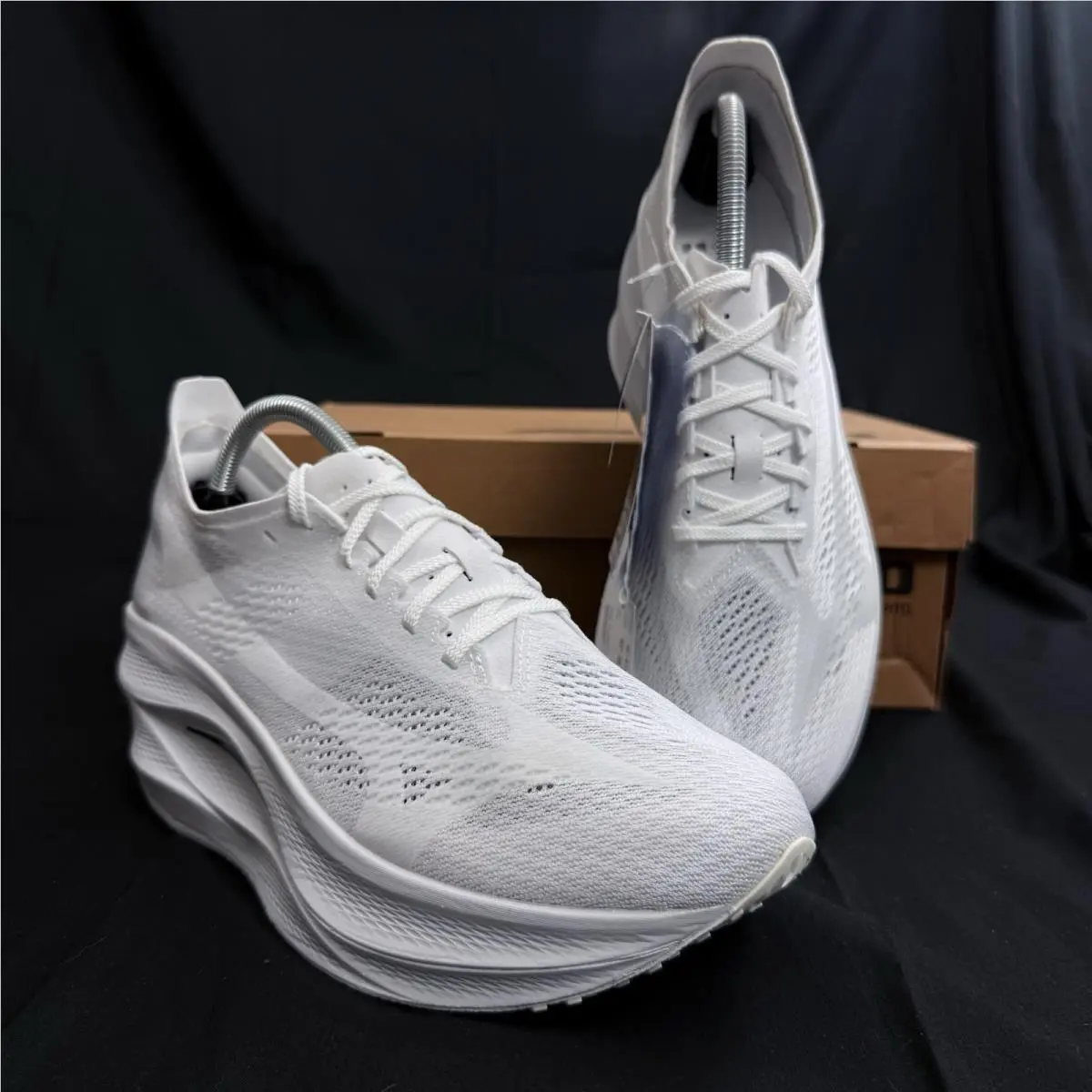 Mizuno shoes - Mizuno Wave Rebellion Pro 3 - D1GD252802 - White 7