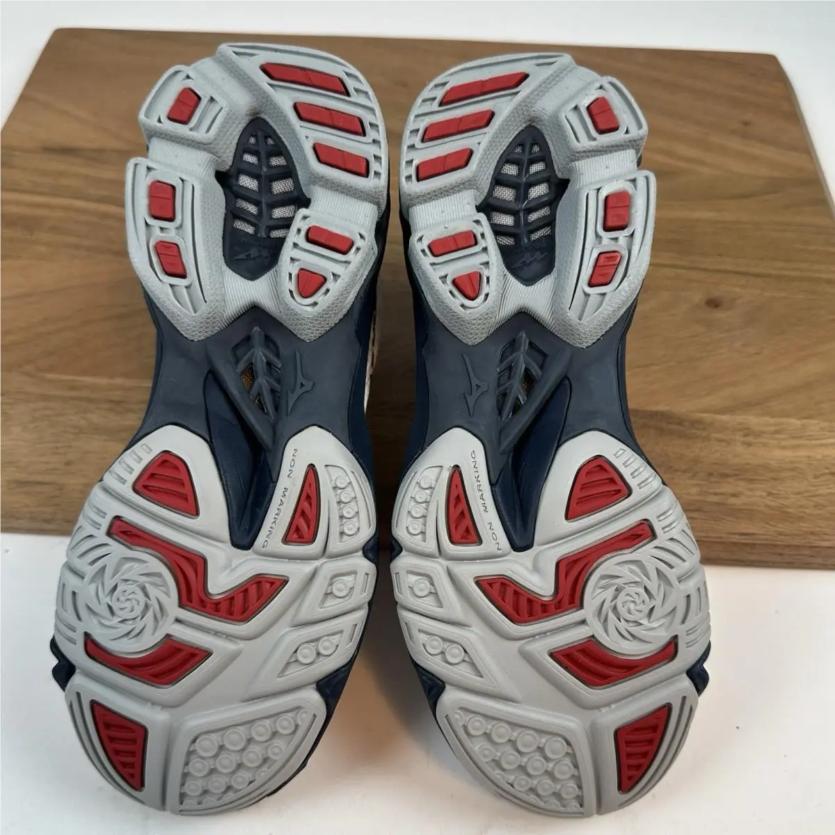 Mizuno shoes - Wave Lightning Z4 - Wave Lightning - White 5