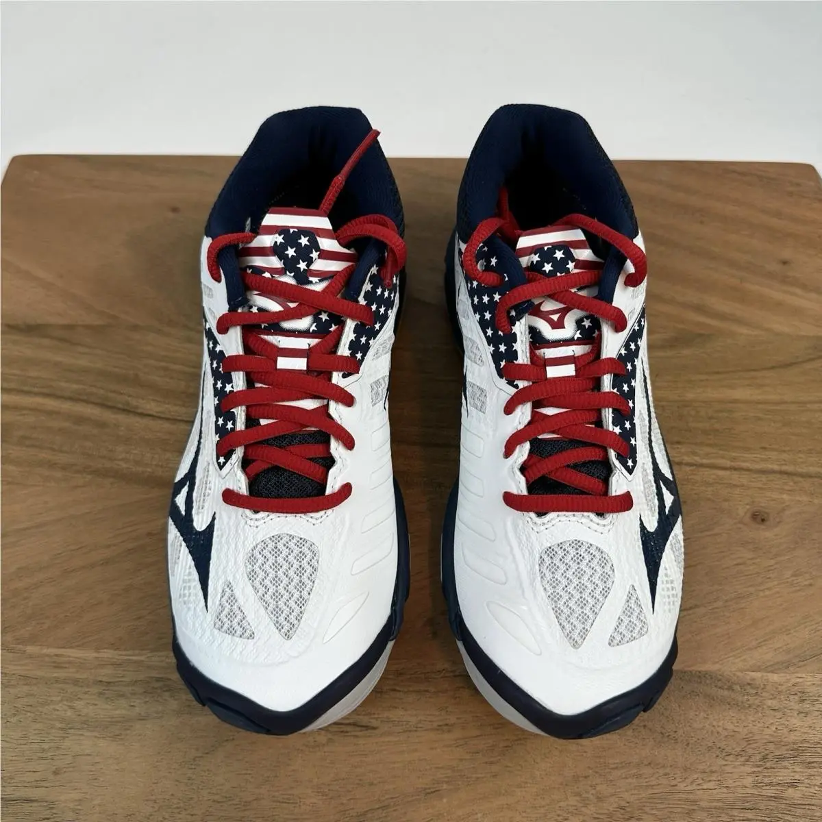 Mizuno shoes - Wave Lightning Z4 - Wave Lightning - White 2