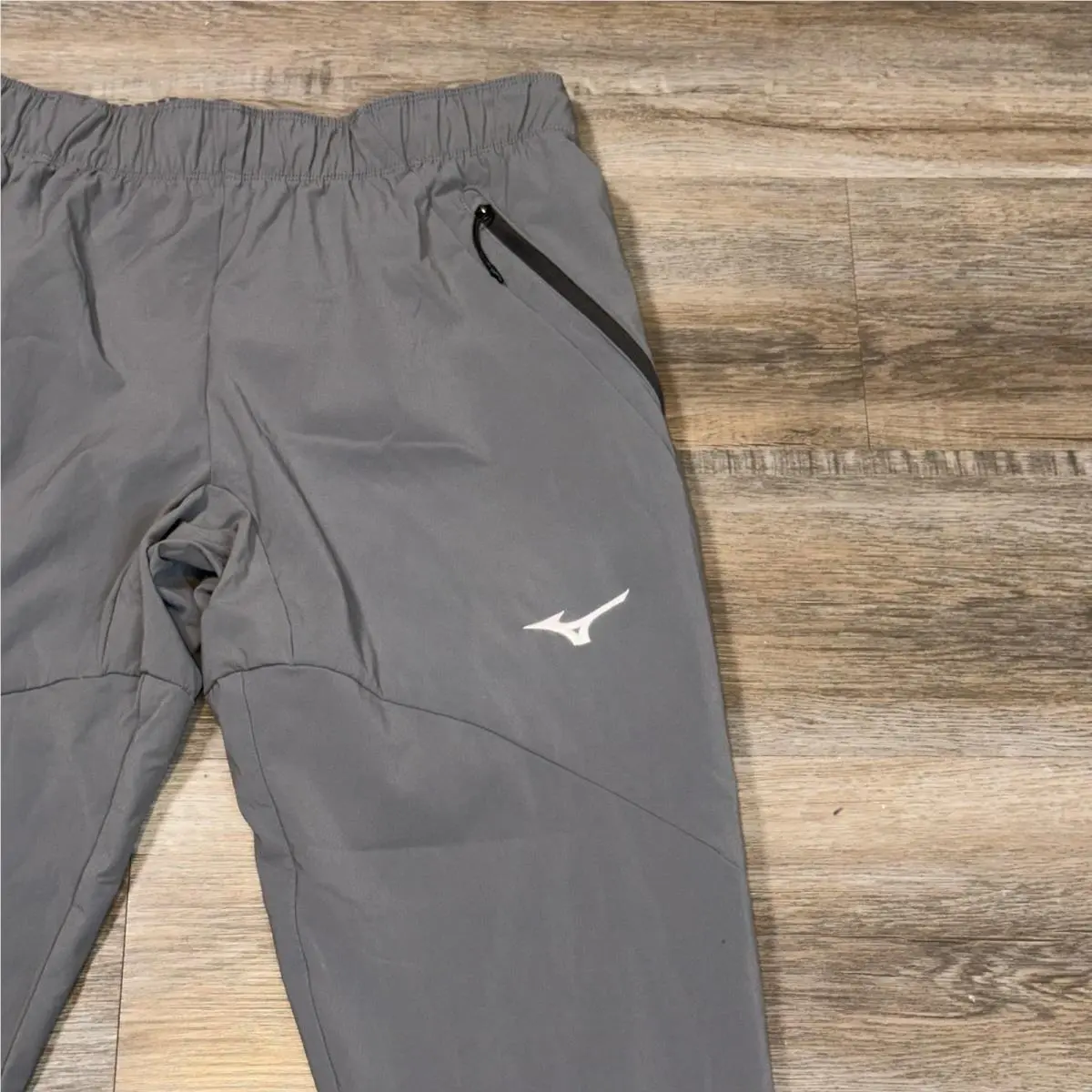 Mizuno clothing - Gray 16