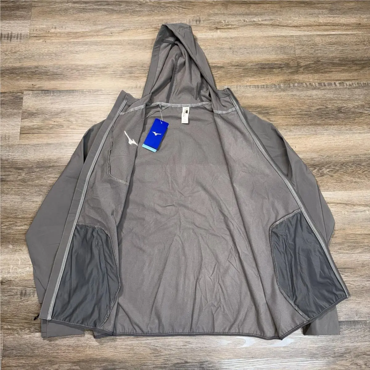 Mizuno clothing - Gray 7