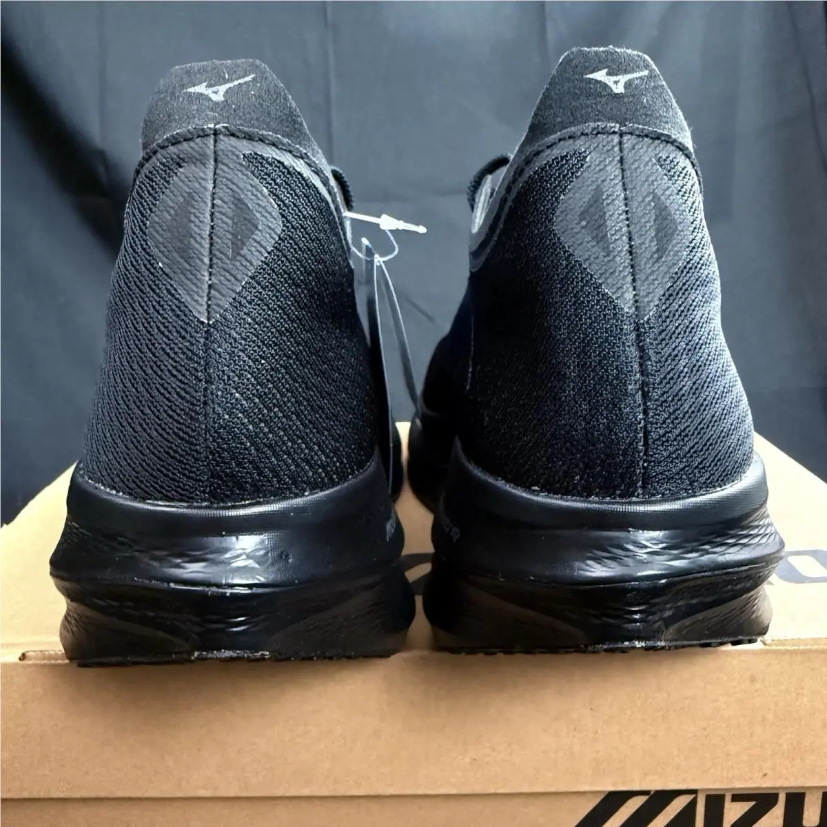 Mizuno shoes - Mizuno Wave Rebellion Pro 3 - D1GD252801 - Black 2