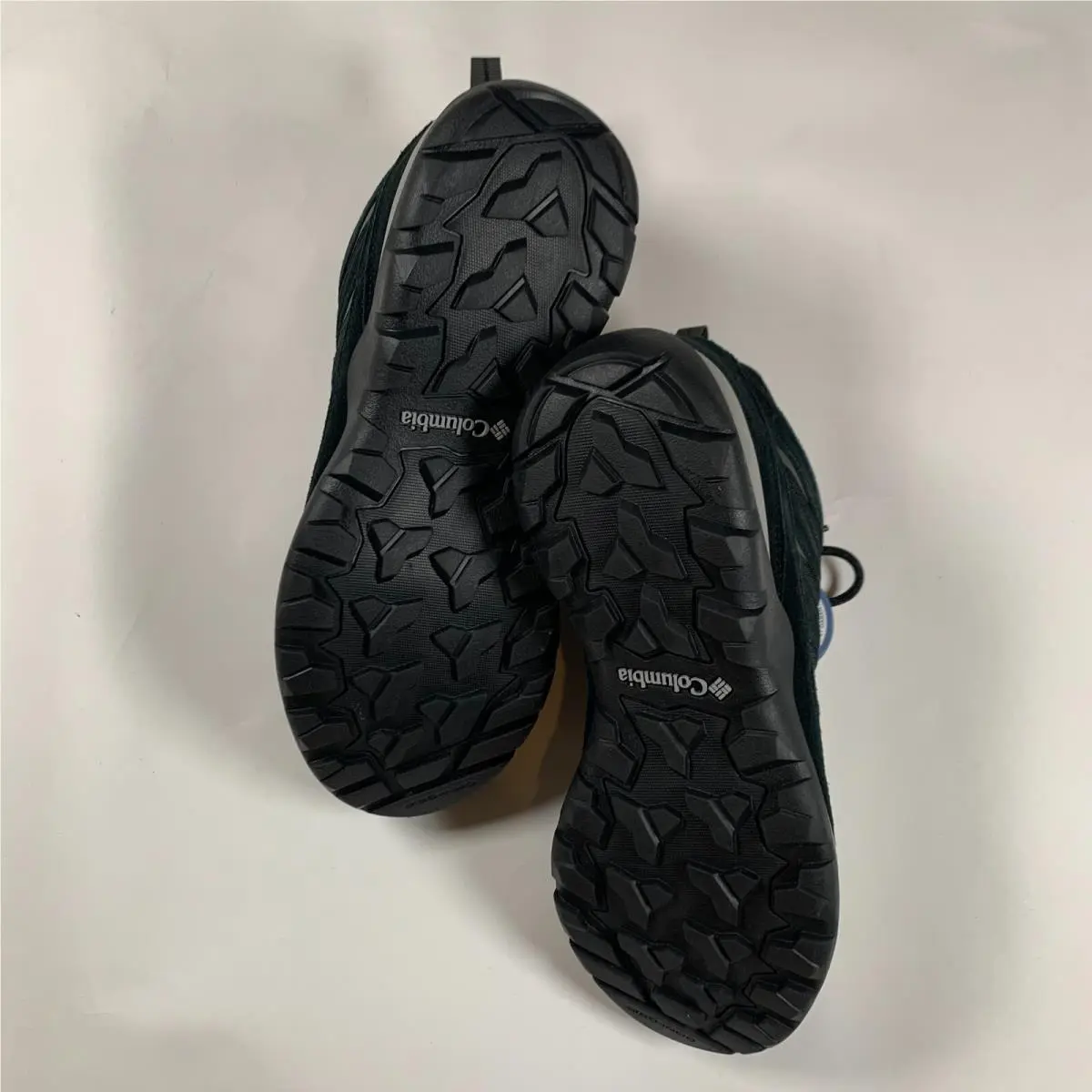 Columbia shoes - Columbia Redmond V2 - Redmond - Black 3