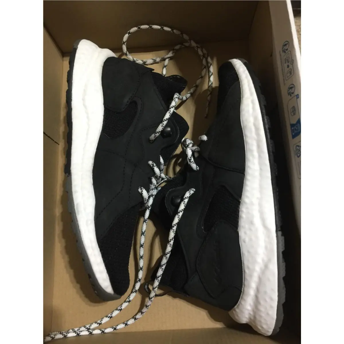 Columbia Sh/ft Outdry Mid Hiking Shoe BL1020-013 U.s Women`s 7