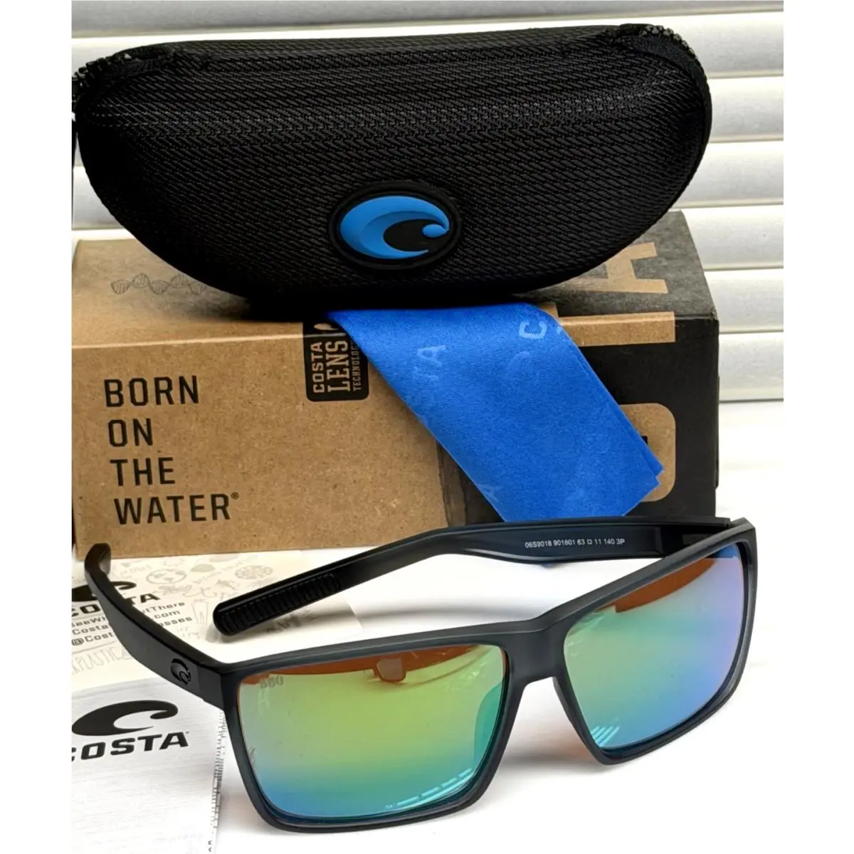 Costa Del Mar Rincon Sunglasses Matte Smoke Gray Green Polarized Glass with Case