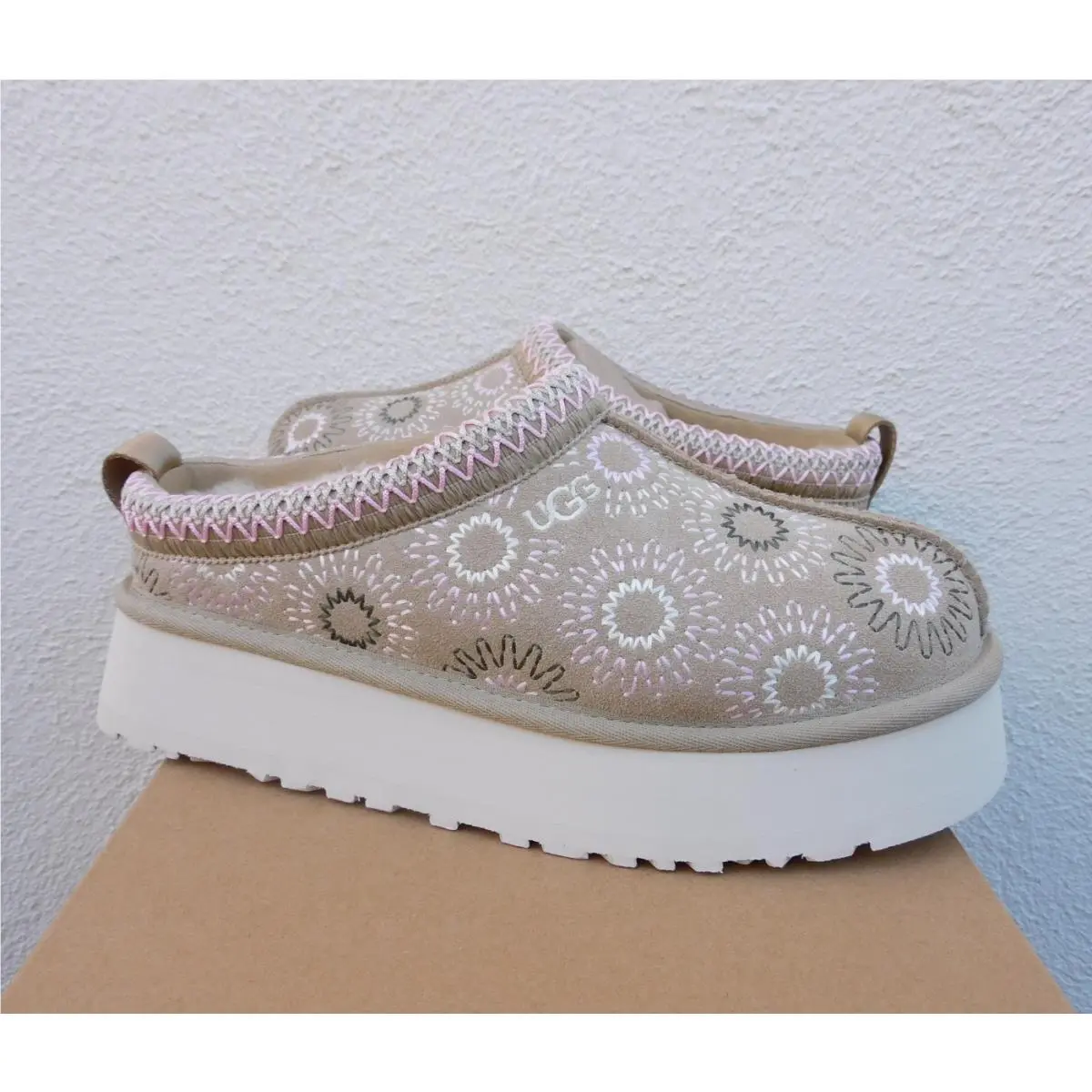 UGG shoes - UGG Tazz SunStitch - Tazz SunStitch - Mustard Seed (UPC: 198605747069) 0