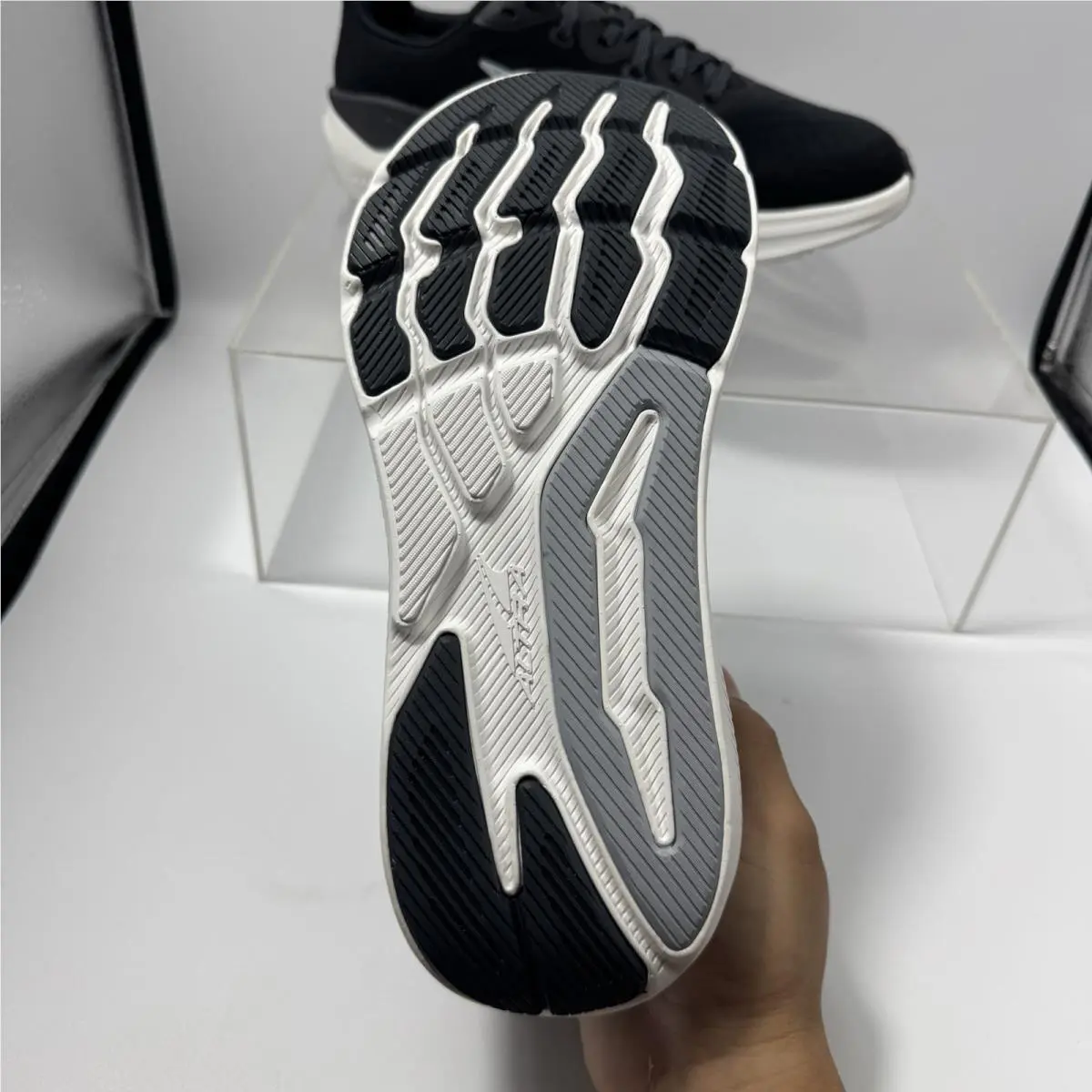 Altra shoes - Altra Experience Form - Experience Form - AL0A85NT000 - Black 6