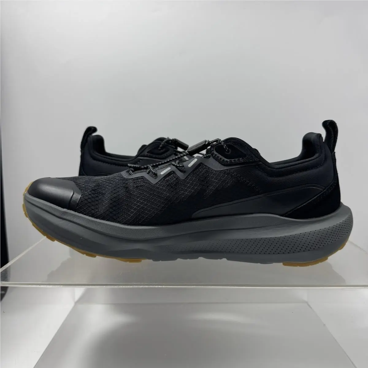 Altra shoes - Altra Voyager - Voyager - AL0A85SQ001 - Black 2