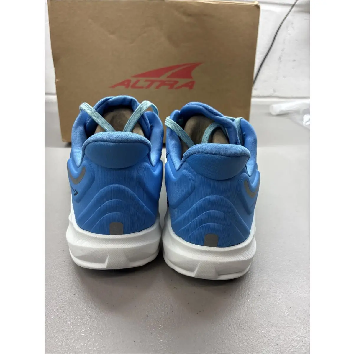 Altra shoes - Altra Torin - Torin - AL0A82CZ440 - Blue 2